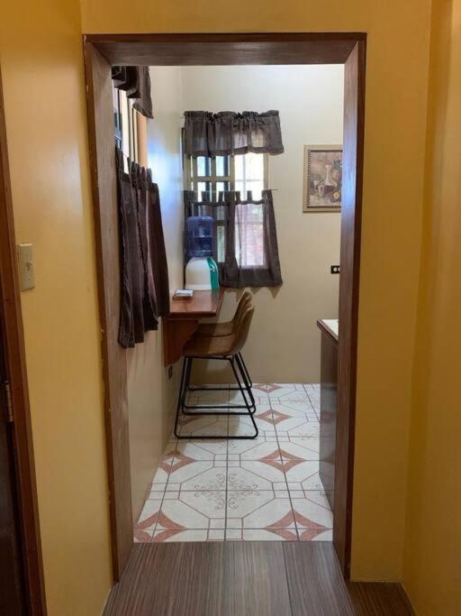 Banyan Rose Appartement Orange Walk Buitenkant foto