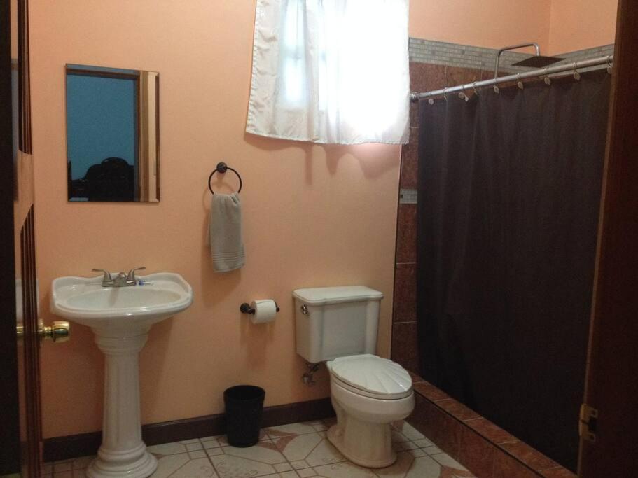 Banyan Rose Appartement Orange Walk Buitenkant foto